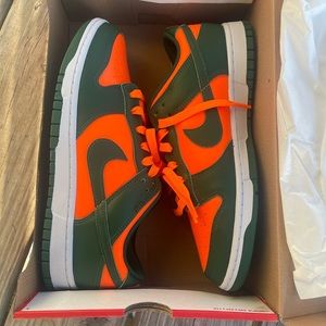 Nike Dunk Low “ Miami Hurricanes” Sz:10